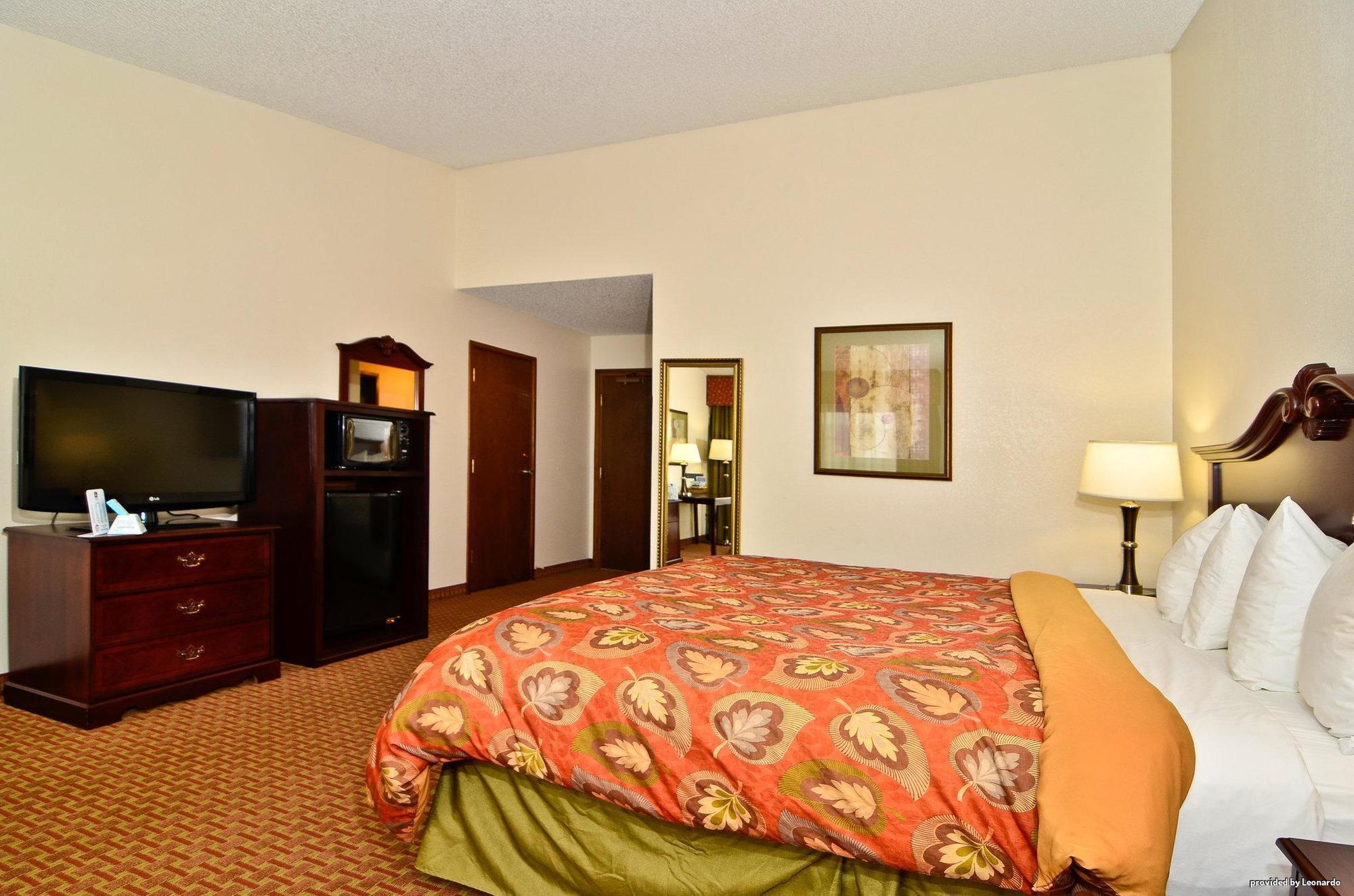 Best Western Chieftain Inn Wenatchee Room photo